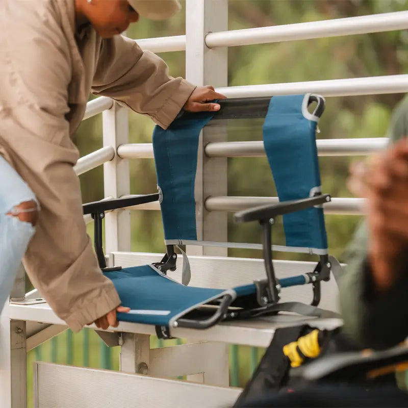 Big Comfort Stadium Chair™ with Armrests - Ready Routine