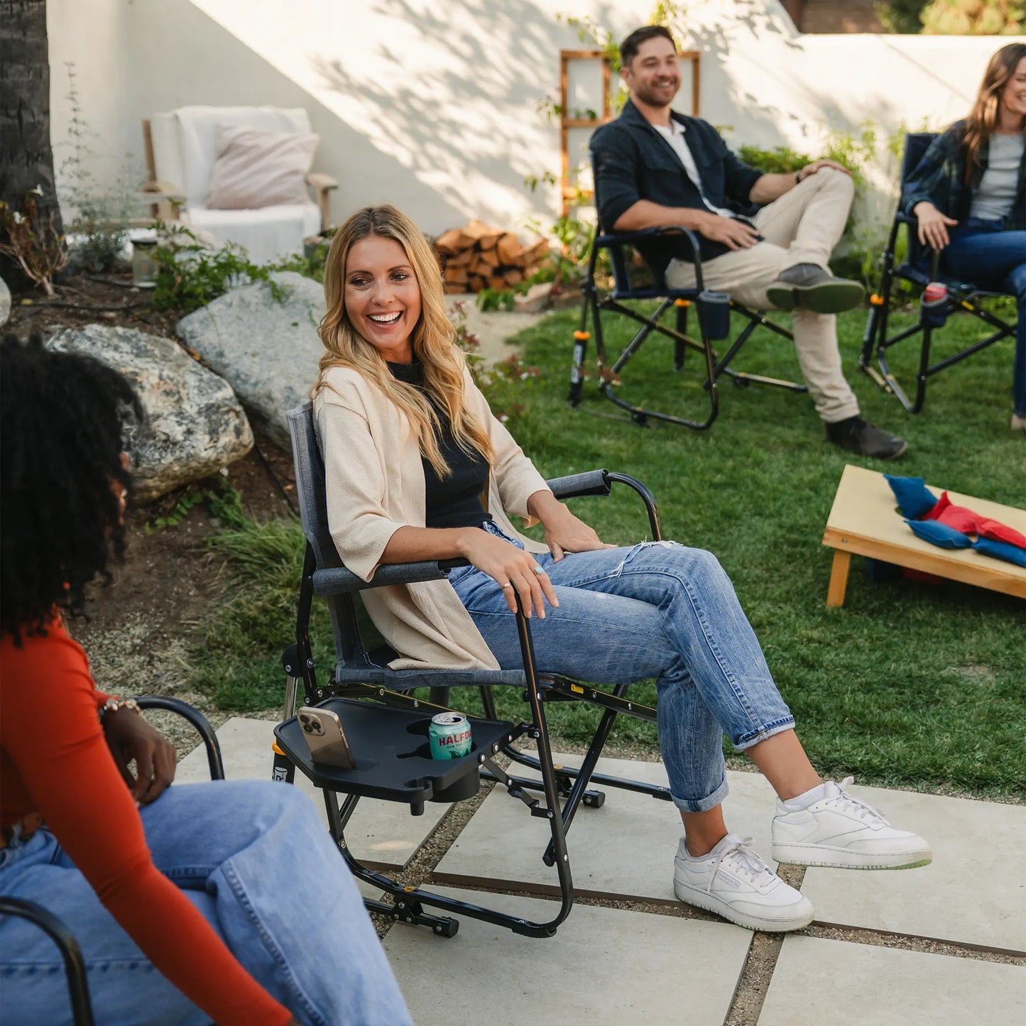 Freestyle Rocker™ with Side Table - Clean Bundle
