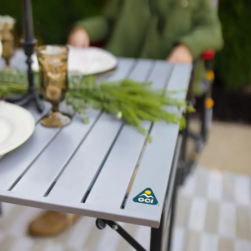 Slim-Fold Table XL™ - Fresh Routine