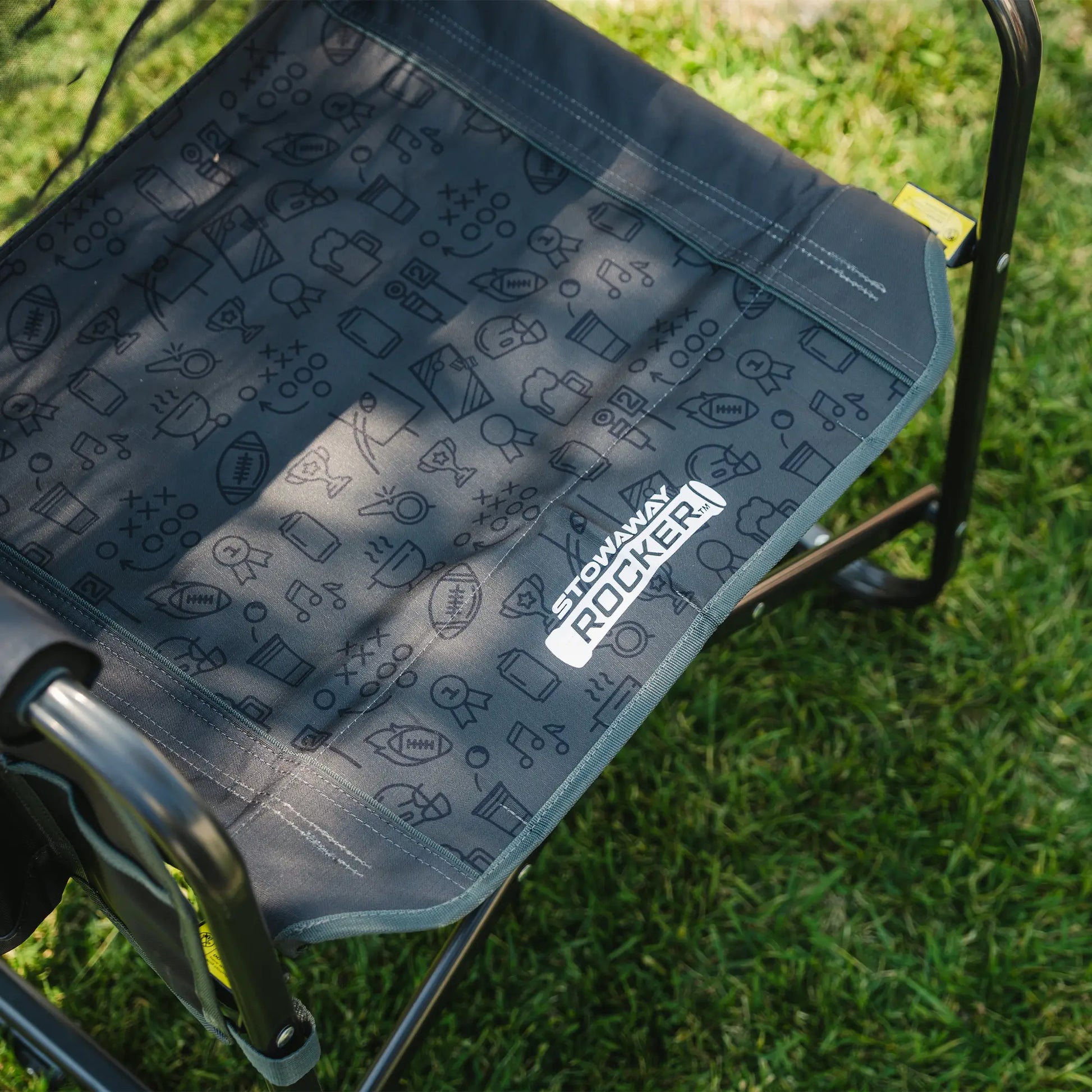 Stowaway Rocker™ - Travel Edit